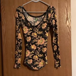 Women’s floral free people thermal.